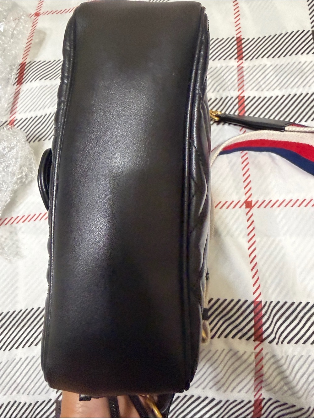Gucci GG Marmont Black Leather Crossbody Bag with Red-White-Blue Strap - Picture 7 of 9